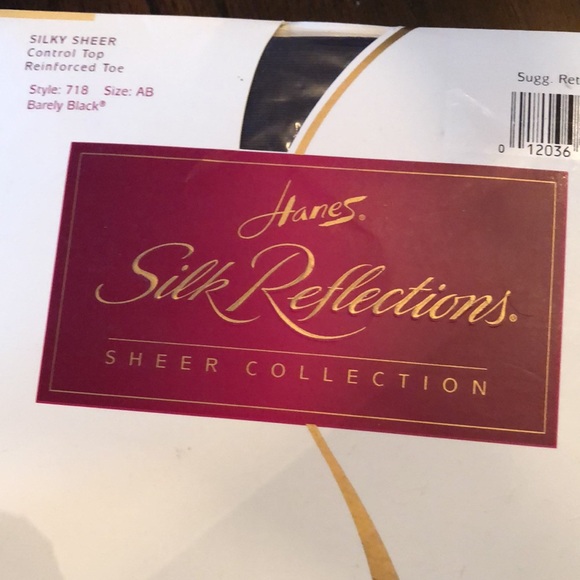 Hanes 2-Pack Silky Sheer Control top reinforced toe Stockings - Picture 5 of 6